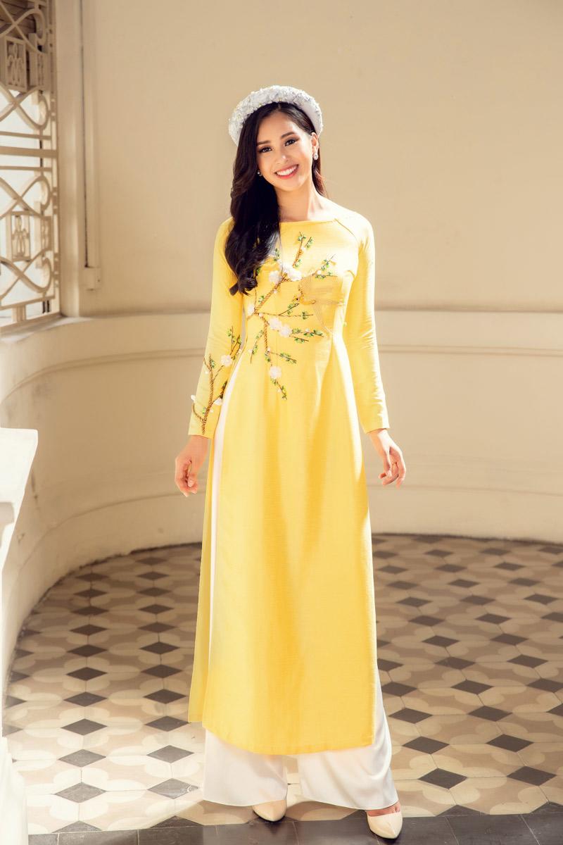 tieu vy cung hai a hau xung xinh ao dai hoa chuan bi san sang cho ngay tet can ke - 4