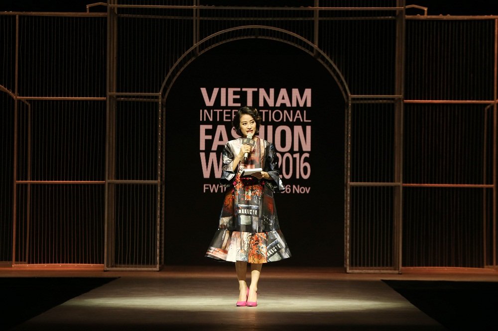 RUNWAY HIGHLIGHTS: VIFW FW16
